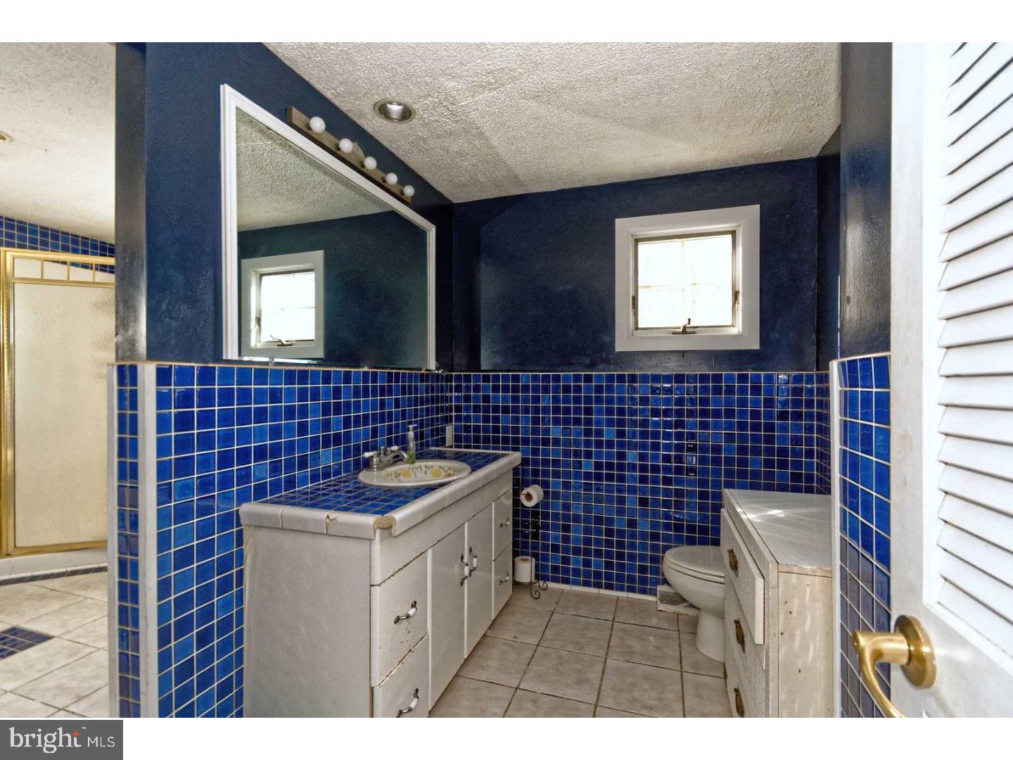 402 Cornell Road Glassboro, NJ 08028 - Photo 16 of 25 Bathroom
