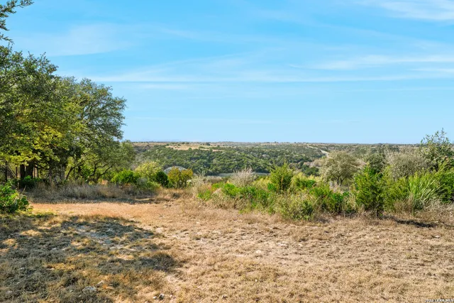 $250,000 | 206 Paradise Point Drive, Boerne, TX 78006