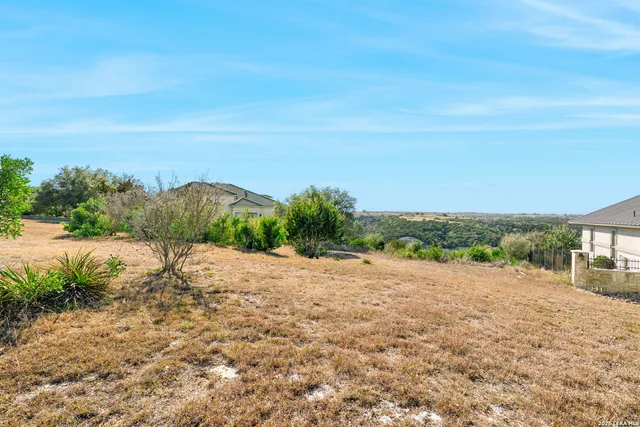 $250,000 | 206 Paradise Point Drive, Boerne, TX 78006