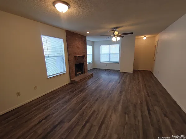 $850 | 6316 Cambridge Drive, Unit 1, San Antonio, TX 78218