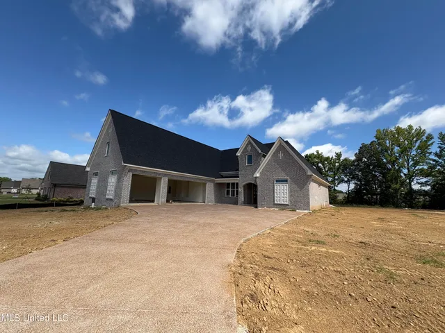 $643,900 | 1558 John Thomas Cove, Hernando, MS 38632