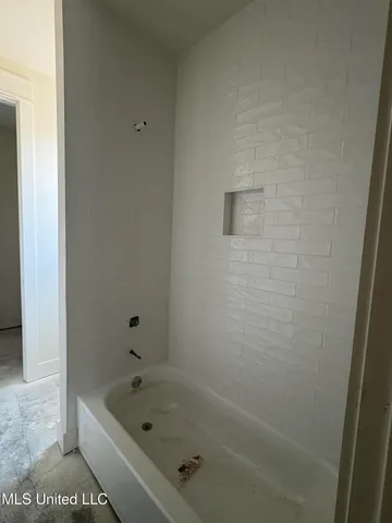 $643,900 | 1558 John Thomas Cove, Hernando, MS 38632