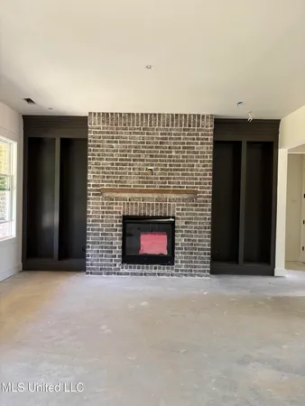 $639,900 | 1558 John Thomas Cove, Hernando, MS 38632