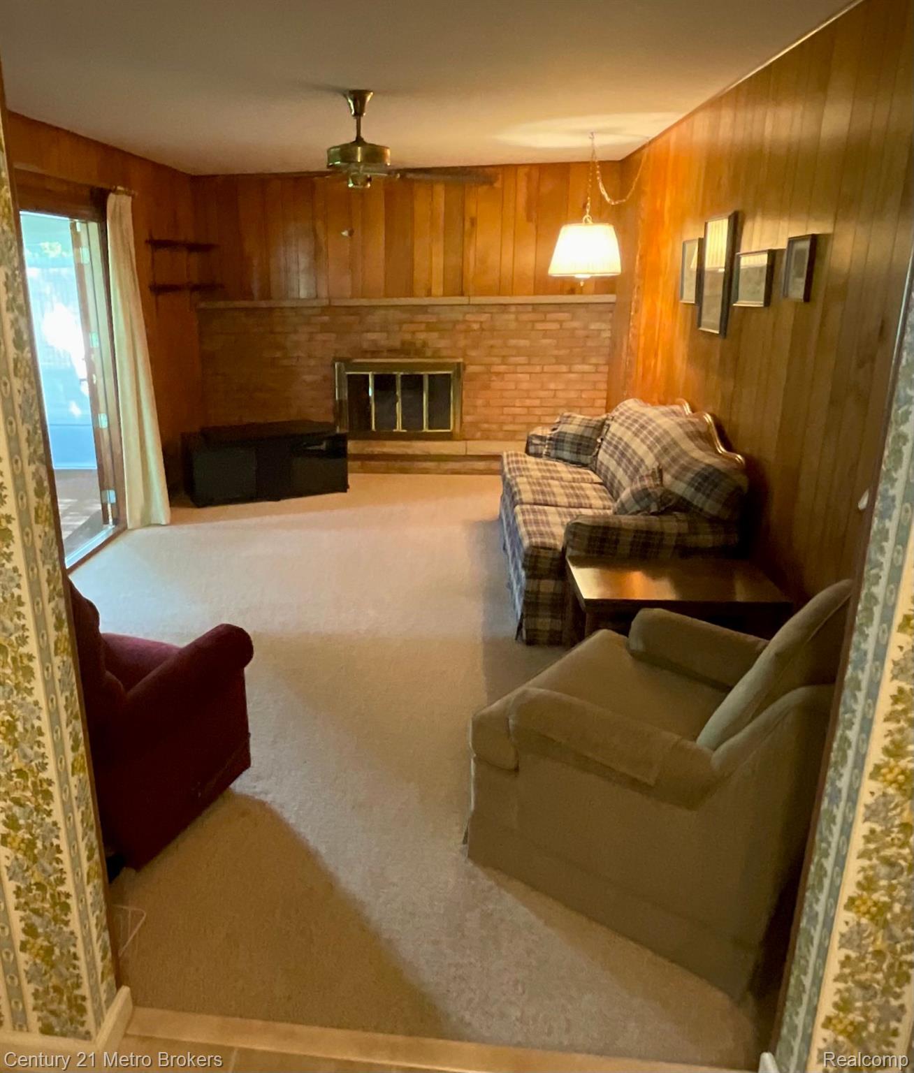 4392 East Carpenter Road Flint, MI 48506 - Photo 23 of 42 Gallery Image 23