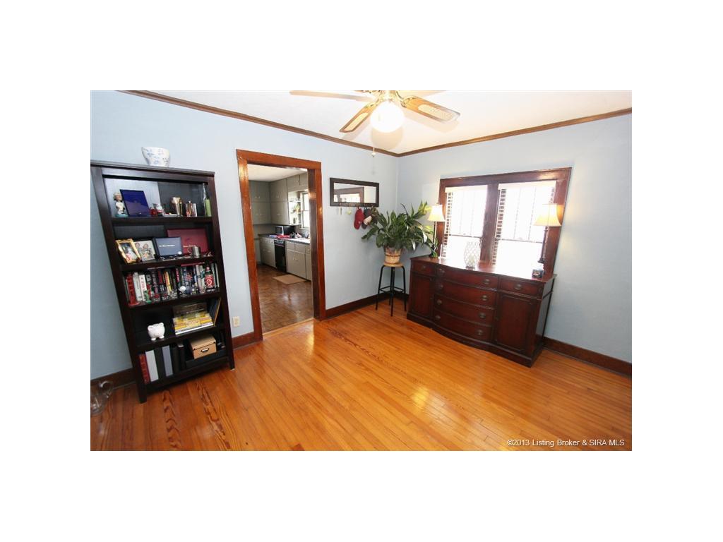 228 Captain Frank Road New Albany, IN 47150 - Photo 8 of 25 Gallery Image 8