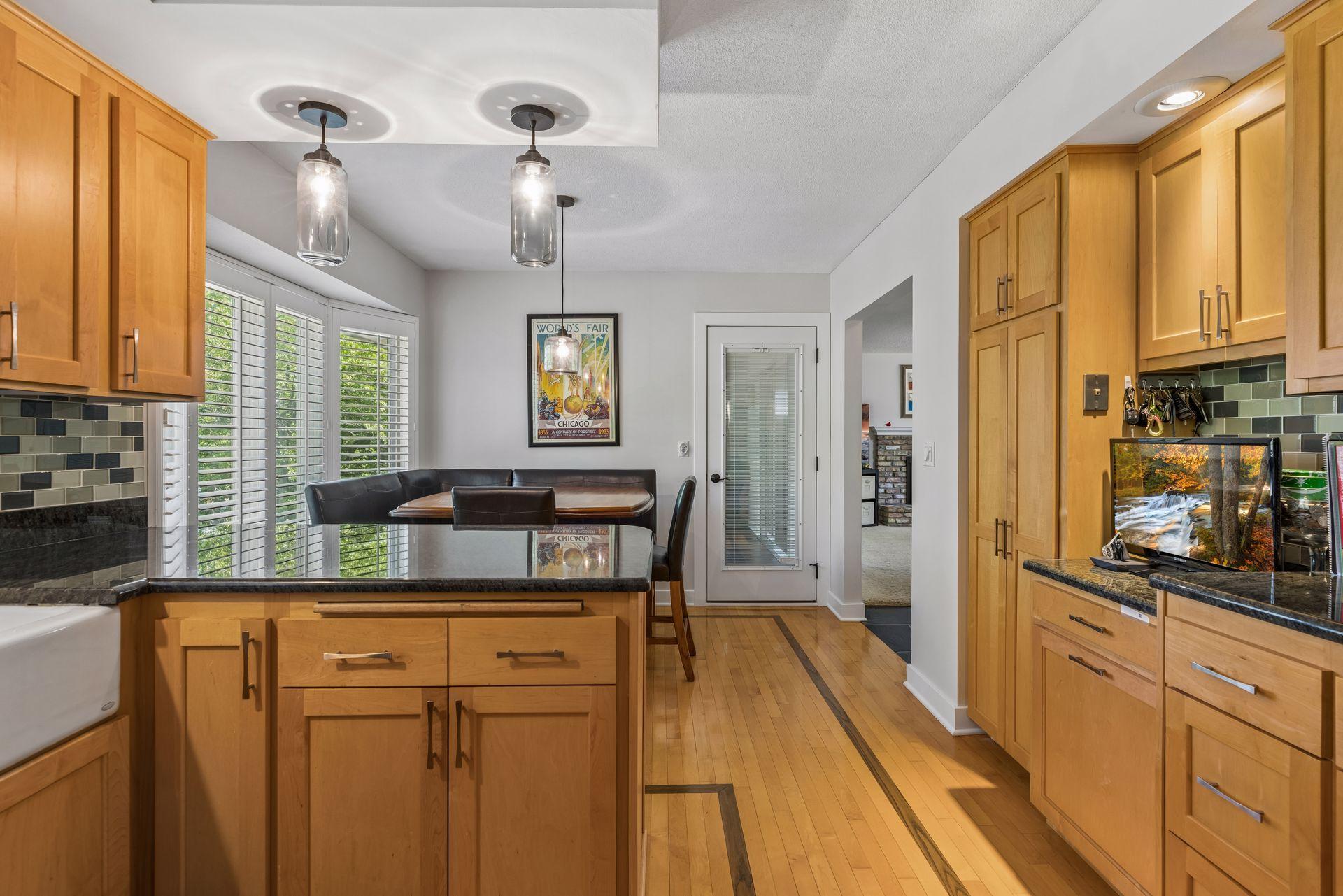 6016 Eden Prairie Road Edina, MN 55436 - Photo 13 of 51