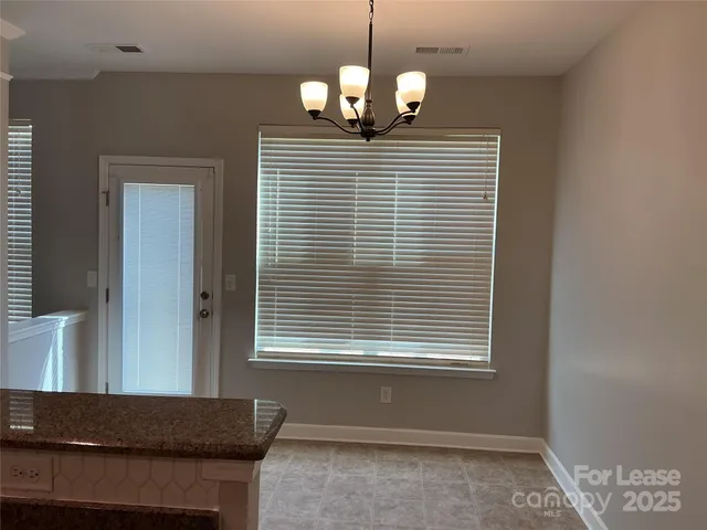 $2,600 | 5830 Langwell Lane, Charlotte, NC 28278