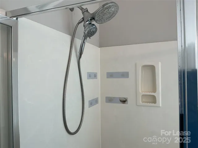 $2,600 | 5830 Langwell Lane, Charlotte, NC 28278