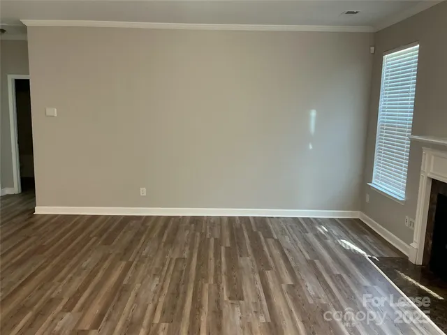 $2,600 | 5830 Langwell Lane, Charlotte, NC 28278