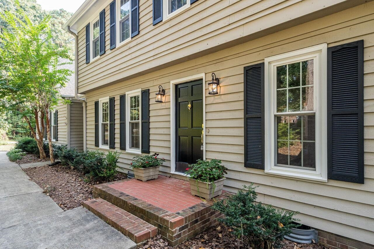 5017 Field And Stream Road Raleigh, NC 27613 - Photo 2 of 29 Photo 2
