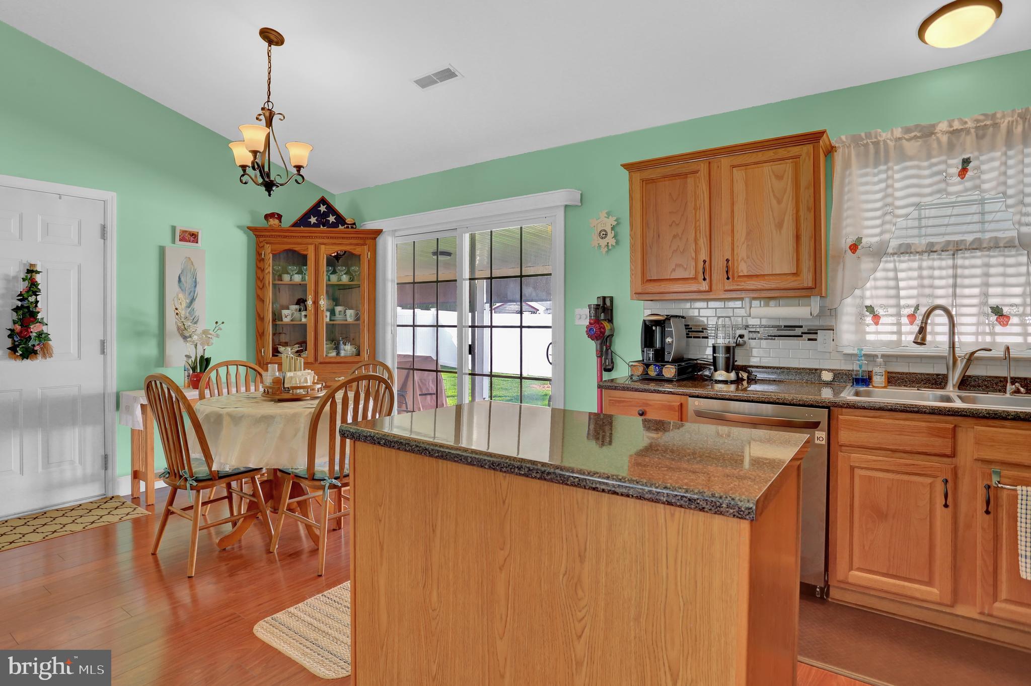 355 Chestnut Street Mount Wolf, PA 17347 - Photo 11 of 34 Gallery Image 11