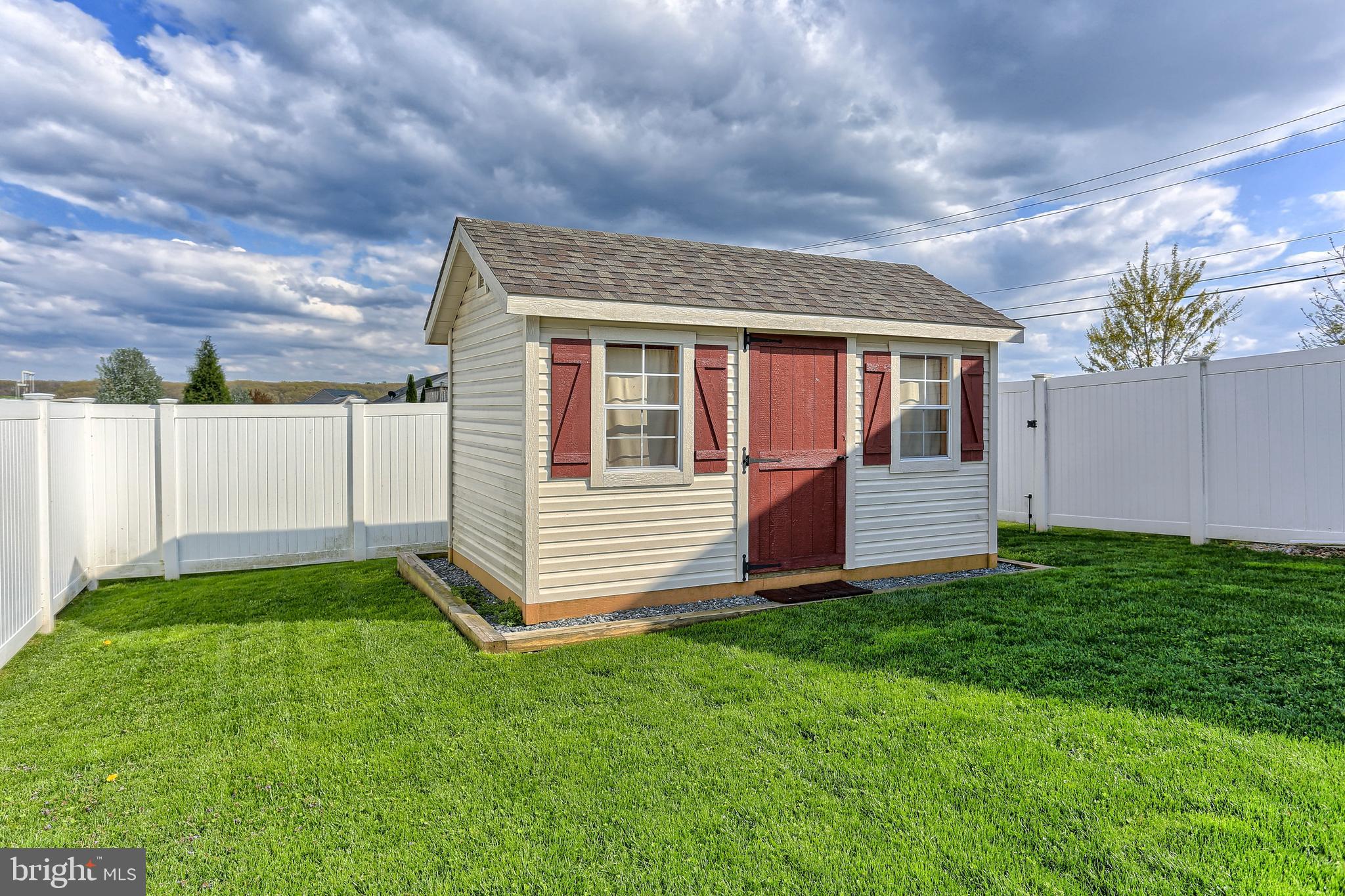 355 Chestnut Street Mount Wolf, PA 17347 - Photo 34 of 34 Gallery Image 34