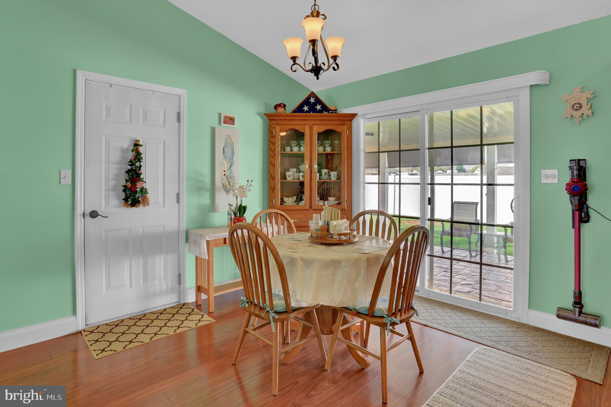 355 Chestnut Street Mount Wolf, PA 17347 - Photo 10 of 34 Gallery Image 10