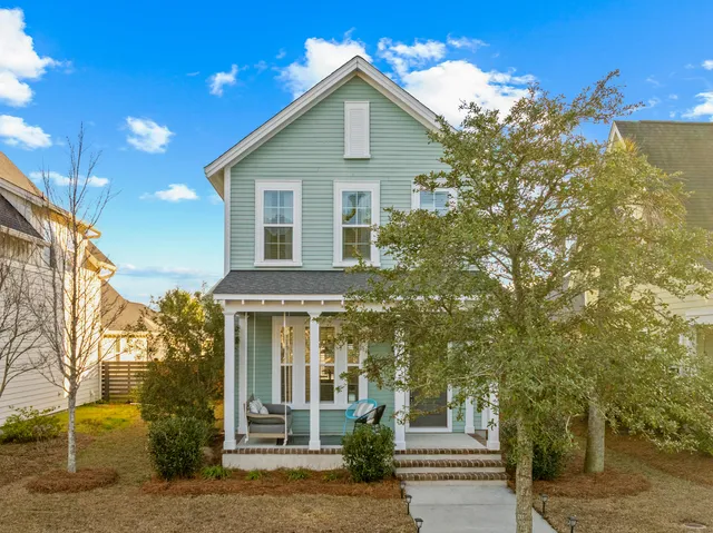 $415,000 | 615 Long Meadow Street, Summerville, SC 29486