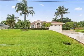 $3,600 | 240 Southwest Marathon Avenue, Unit 1, Port St. Lucie, FL 34953