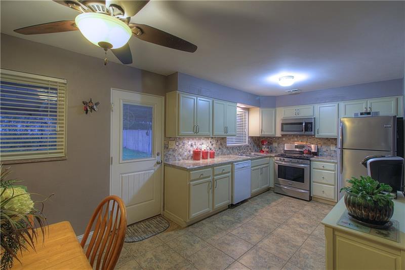 2343 Ritchie Street Aliquippa, PA 15001 - Photo 8 of 25 Newer Kitchen