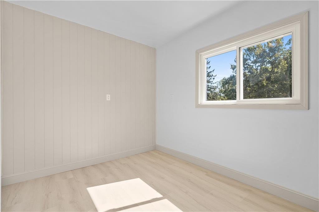 115 Elm Lane Coraopolis, PA 15108 - Photo 23 of 50 an empty room with a window