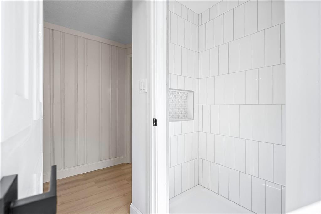 115 Elm Lane Coraopolis, PA 15108 - Photo 40 of 50 a bathroom with a shower