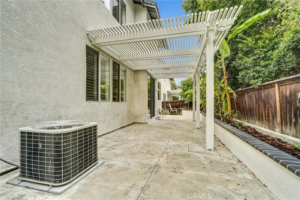 11 Brookhollow Irvine, CA 92602 - Photo 30 of 41