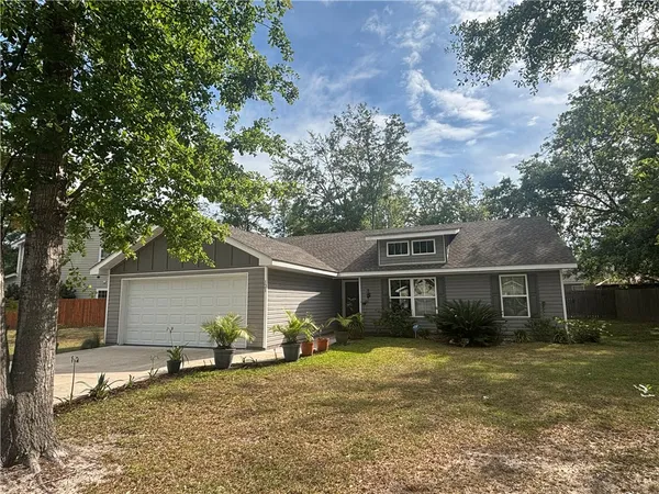 $1,800 | 121 Callie Circle, Brunswick, GA 31523