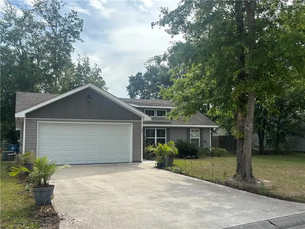 $1,800 | 121 Callie Circle, Brunswick, GA 31523