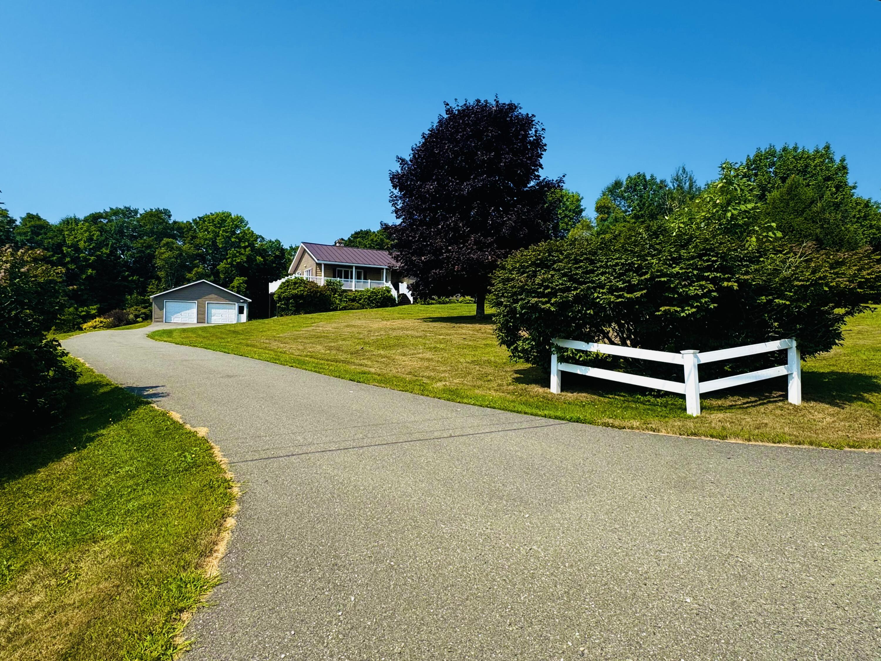 172 N Road Ripley, ME 04930 - Photo 3 of 66 IMG_1325