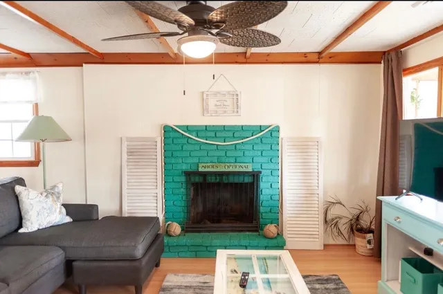 $2,500 | 226 Ocean Boulevard, Seabrook, NH 03874