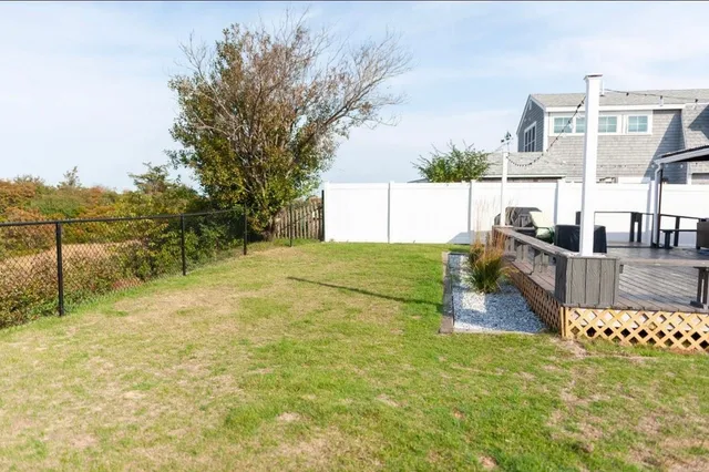 $2,500 | 226 Ocean Boulevard, Seabrook, NH 03874