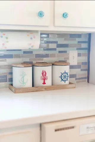 $2,500 | 226 Ocean Boulevard, Seabrook, NH 03874