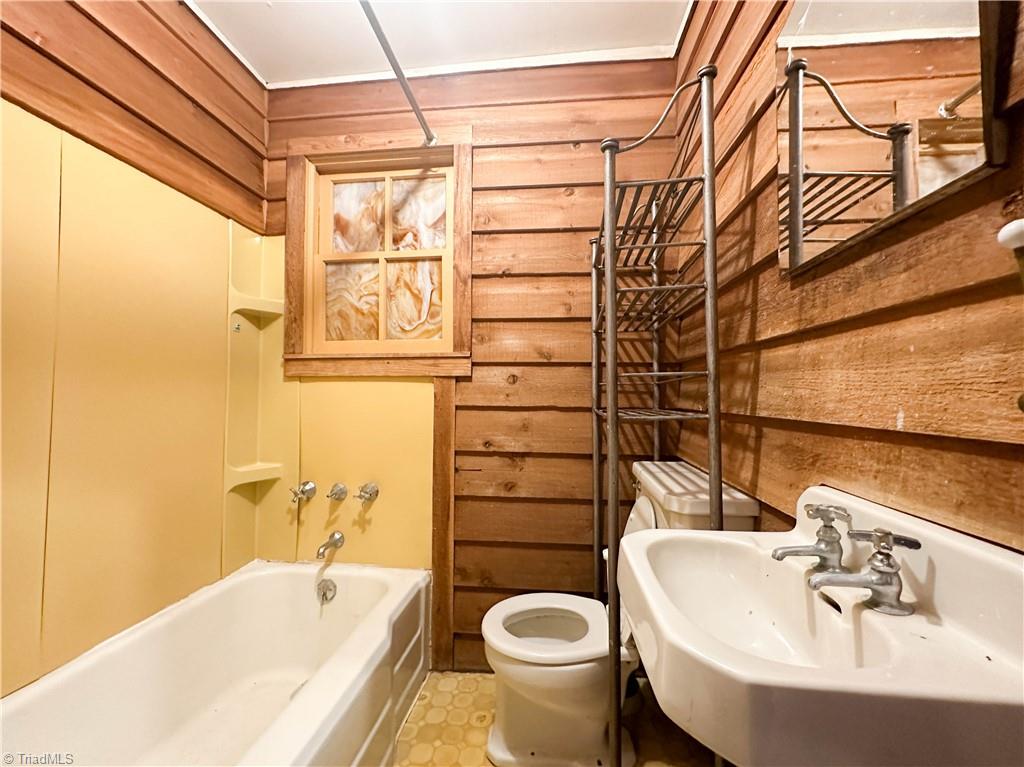 4805 Murray Road Winston-Salem, NC 27106 - Photo 9 of 9 Gallery Image 9