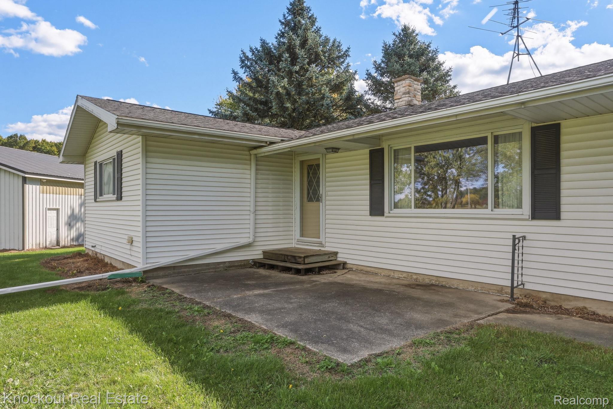 9960 Curtis Road Frankenmuth, MI 48734 - Photo 8 of 66 6-web-or-mls-9960 Curtis Rd 48734 -6.jpg