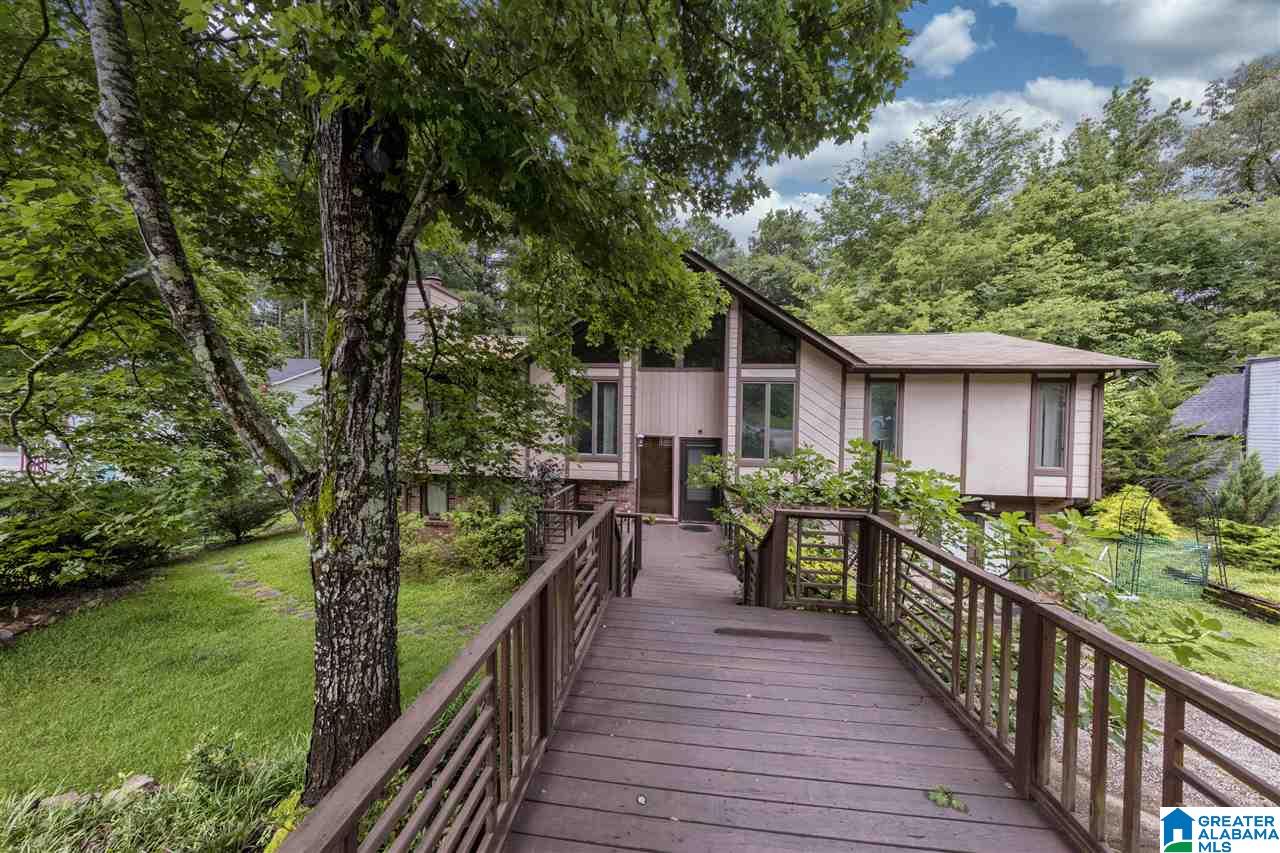 2425 Wine Ridge Drive Birmingham, AL 35244 - Photo 3 of 33
