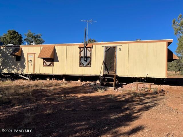 55567 Lago Road Seligman, AZ 86337 - Photo 1 of 50 IMG_0898
