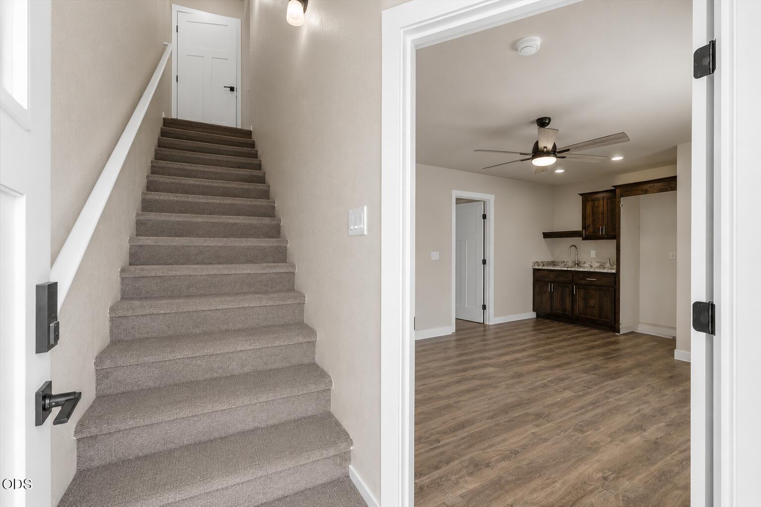 7871 Houston Loop White City, OR 97503 - Photo 6 of 15
