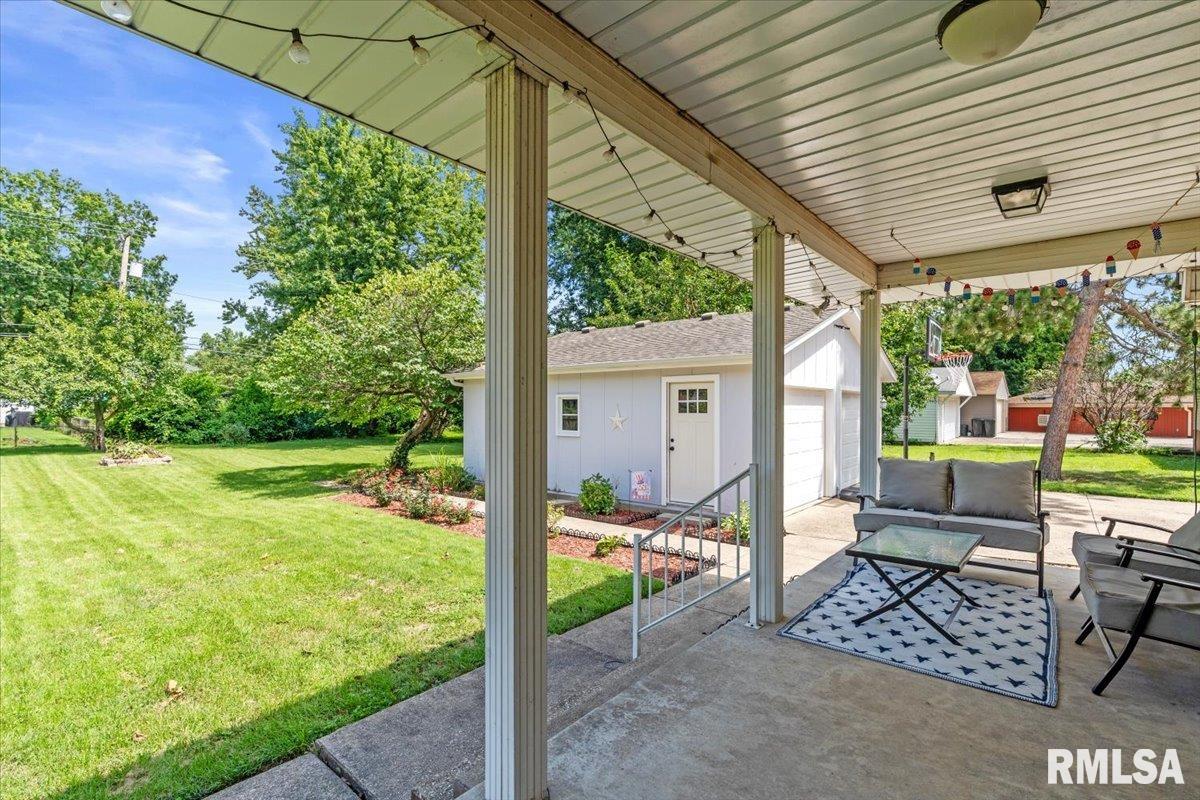 97 Circle Drive Springfield, IL 62703 - Photo 33 of 42 Gallery Image 33