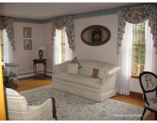 20 Carl Road Walpole, MA 02081 - Photo 16 of 29 Gallery Image 16