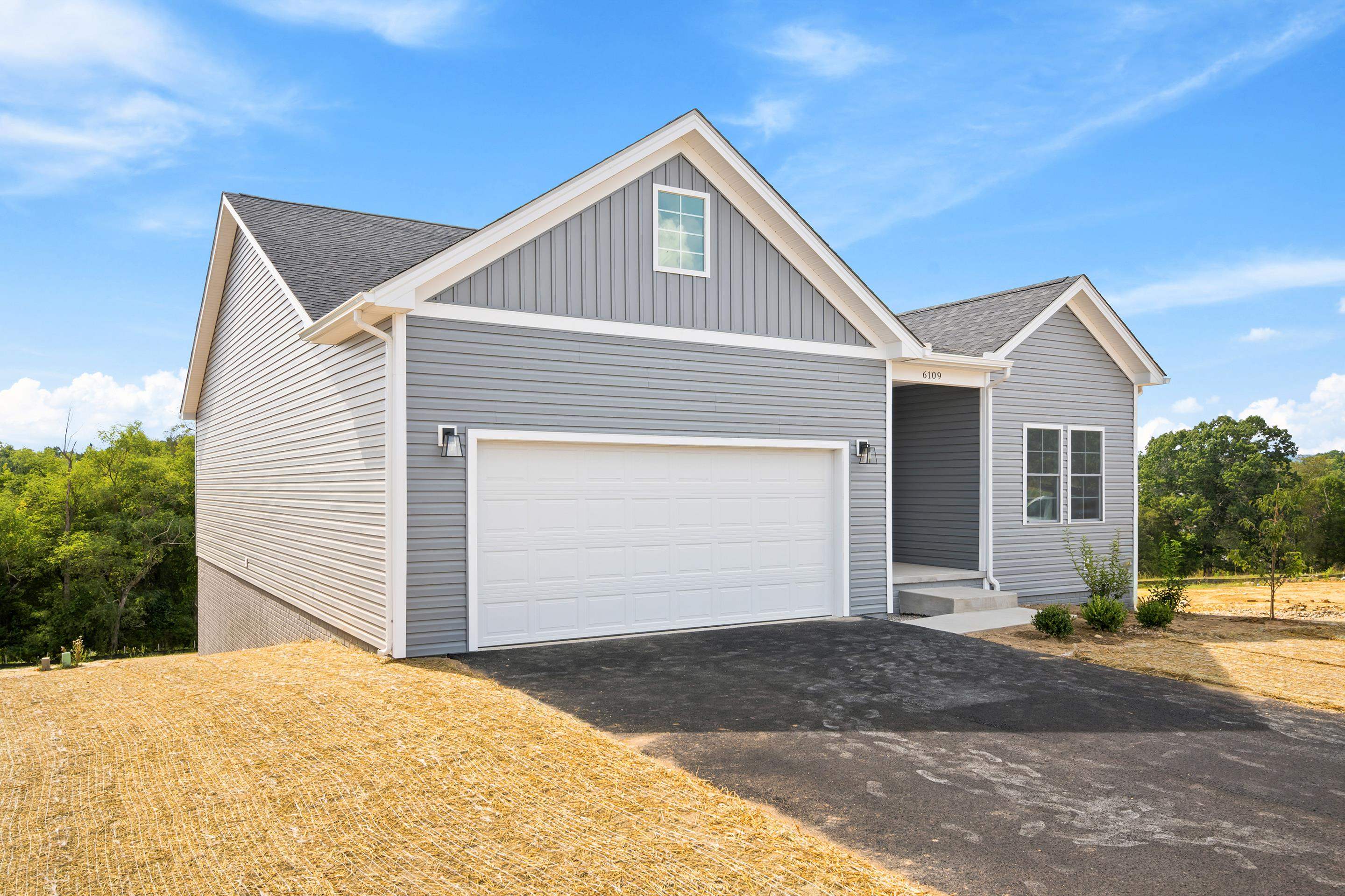 6109 Dudley Ferry Road Radford, VA 24141 - Photo 2 of 47 Gallery Image 2
