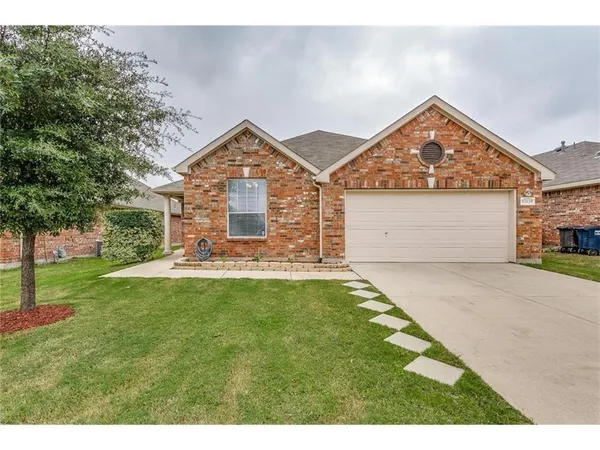 $2,250 | 12128 Tacoma Ridge Drive, Fort Worth, TX 76244