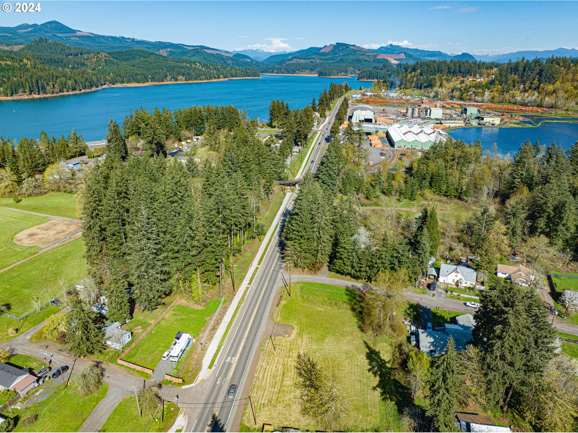 56th Avenue Sweet Home, OR 97386 - Photo 1 of 20 a view of a lake with a mountain