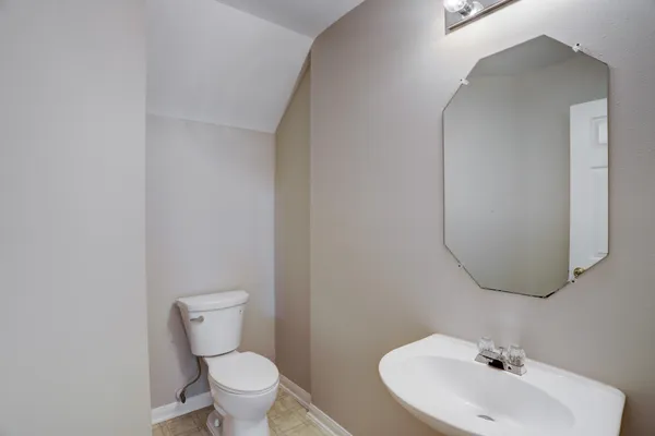 $2,248 | 3924 Highland Vale Court, Fresno, TX 77545