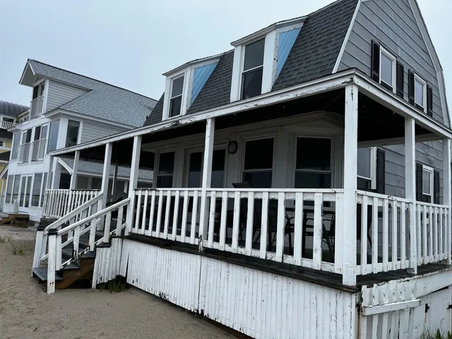 $1,199,000 | 432 North End Boulevard, Salisbury, MA 01952