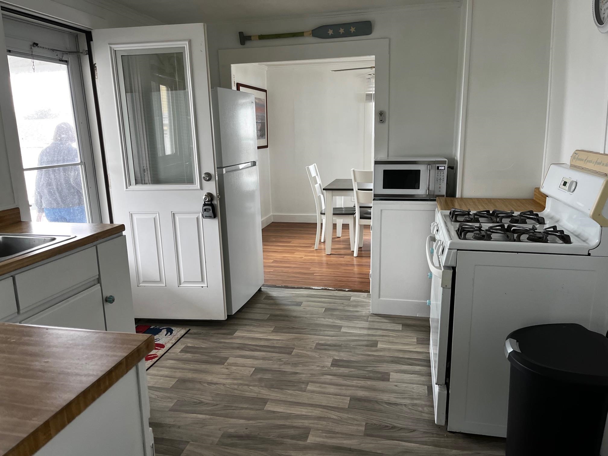 432 North End Boulevard Salisbury, MA 01952 - Photo 5 of 13