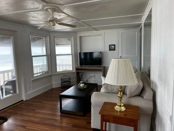 $1,199,000 | 432 North End Boulevard, Salisbury, MA 01952