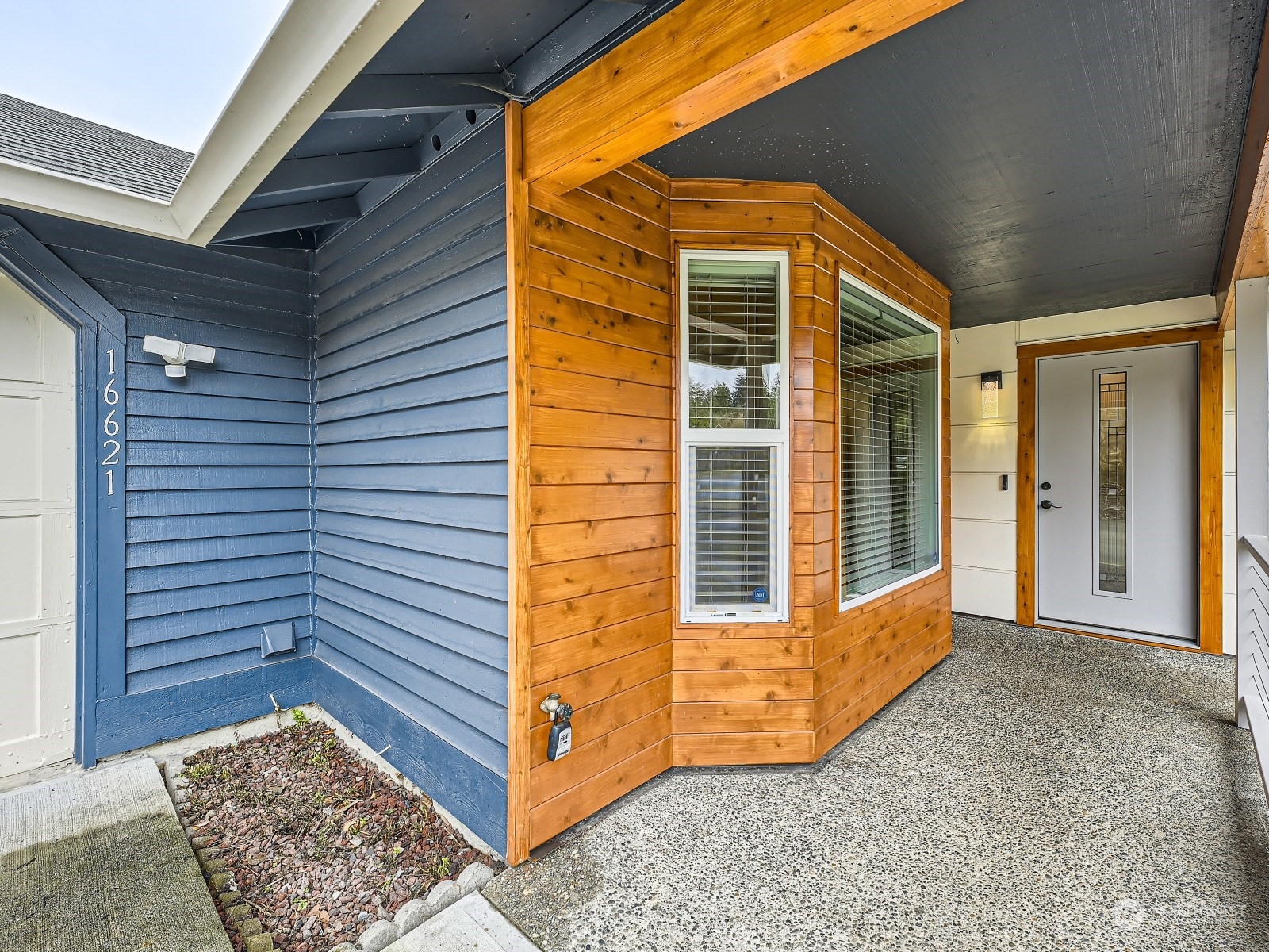 16621 6th Avenue Southeast Bothell, WA 98012 - Photo 3 of 29 Gallery Image 3
