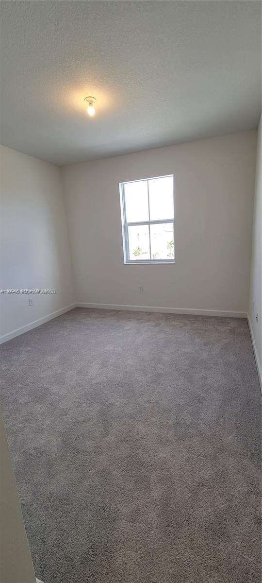 1010 Southeast 26th Street Homestead, FL 33035 - Photo 11 of 14