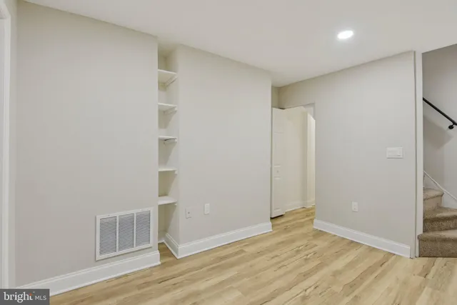 $350,000 | 121 South Broadway, Baltimore, MD 21231