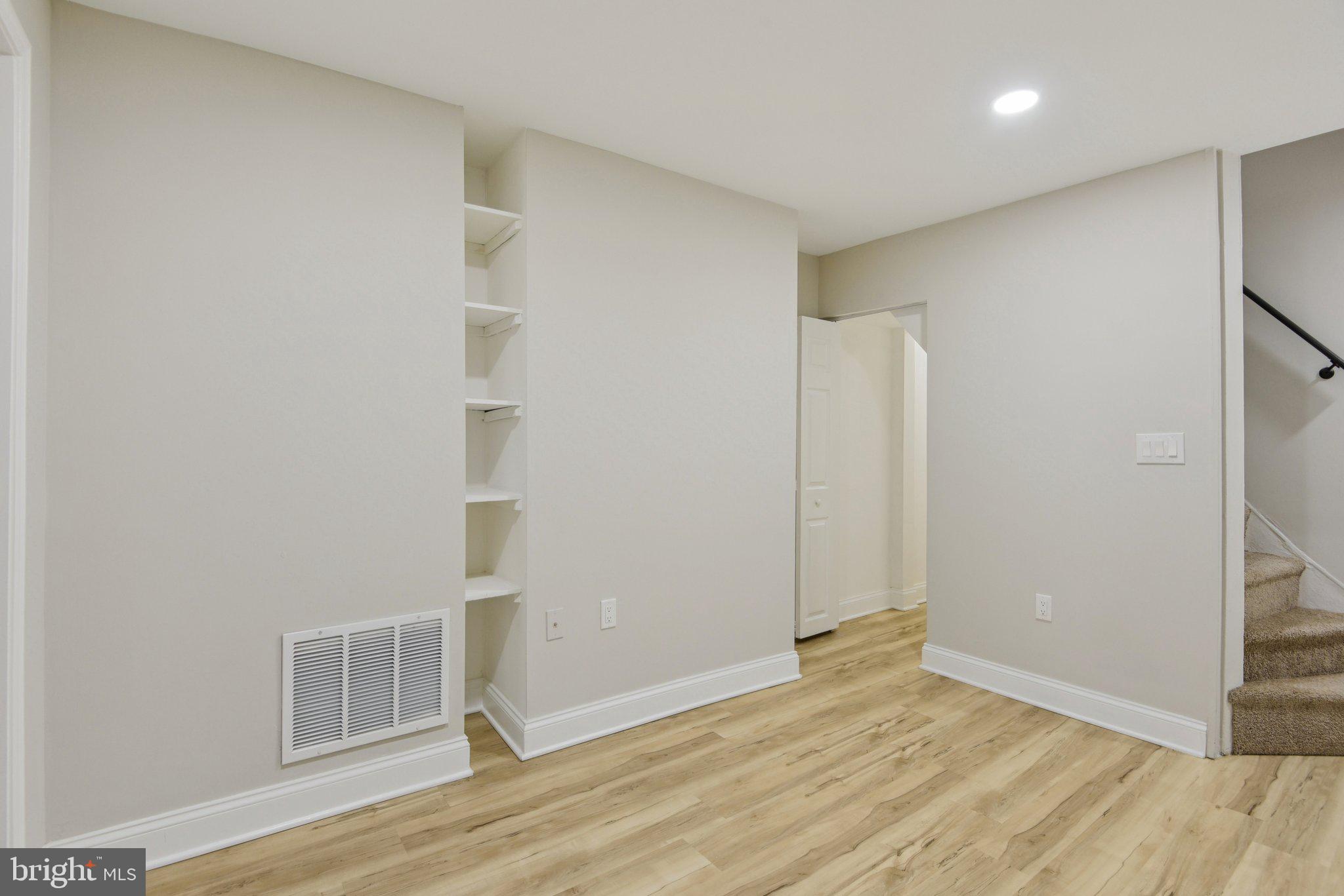 121 South Broadway Baltimore, MD 21231 - Photo 23 of 42