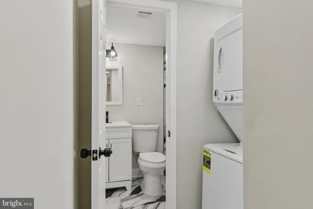 $350,000 | 121 South Broadway, Baltimore, MD 21231