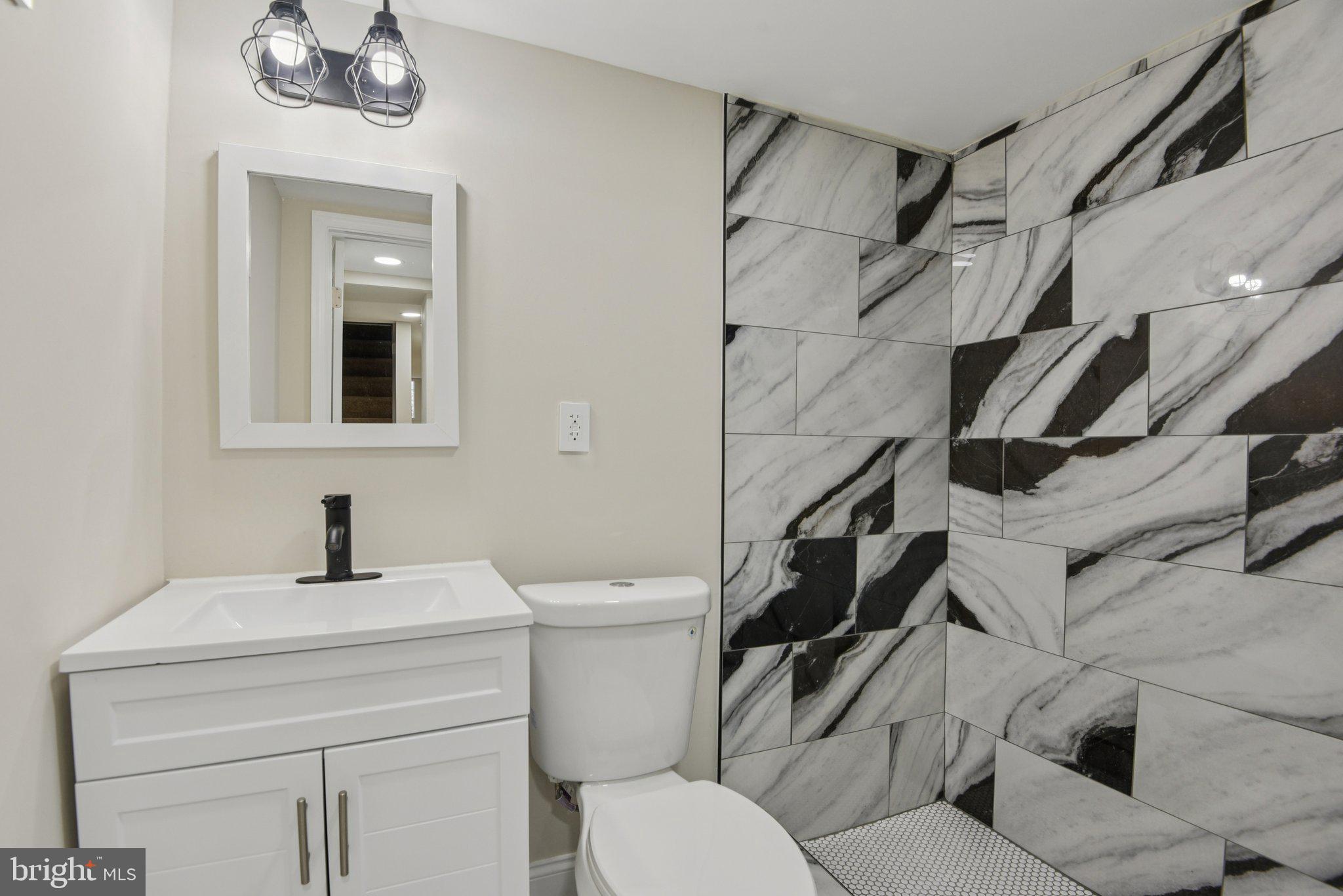 121 South Broadway Baltimore, MD 21231 - Photo 31 of 42