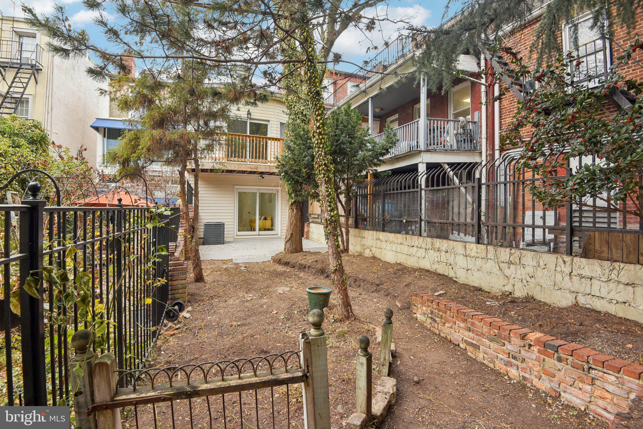 121 South Broadway Baltimore, MD 21231 - Photo 37 of 42